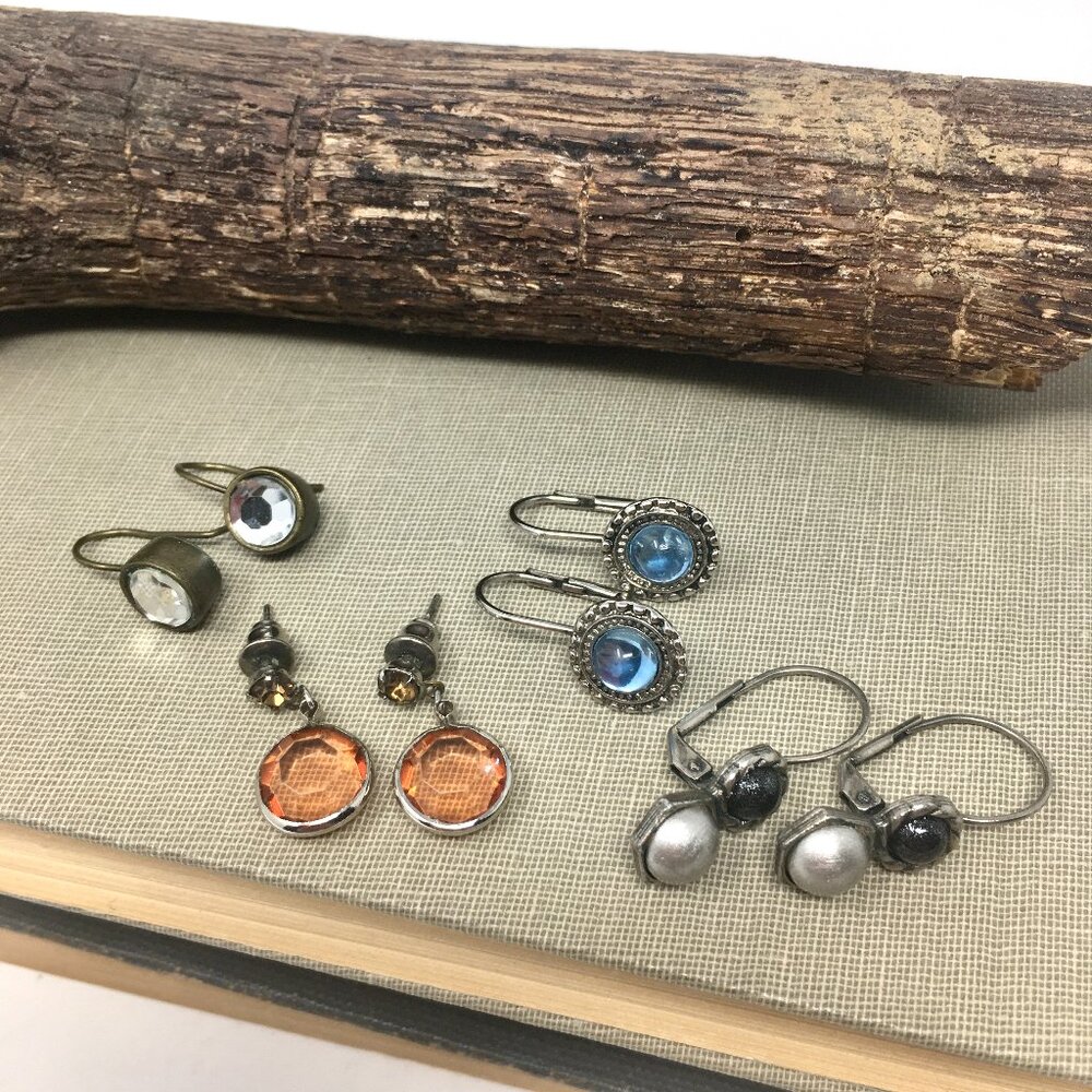 Four Pairs Faceted Clear Brown Blue Grey Silver Tone Dangle Drop Stud Earrings